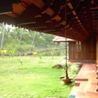 กันทัย ลิป Hotel Alappuzha ภายนอก รูปภาพ